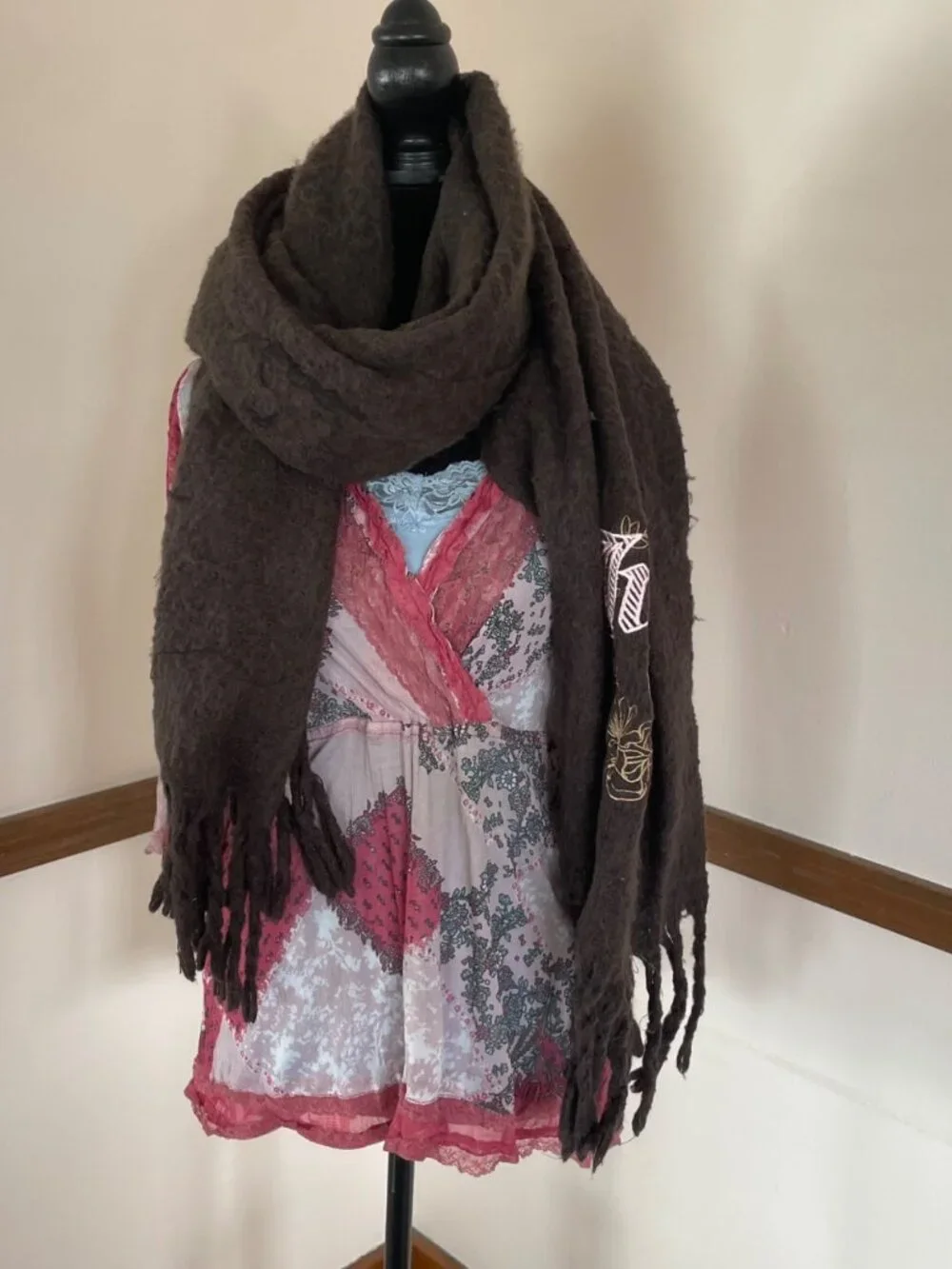 Vintage Style Juicy Couture Scarf Chocolate Brown Y2K Logo Embroidered Wrap Glam